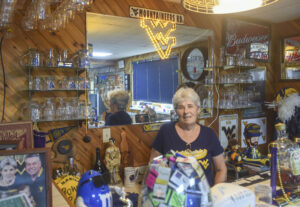Karen, Joey Spencer are steeped in Mountaineers tradition